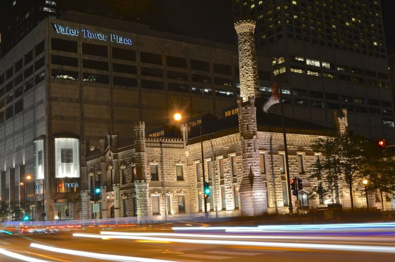 The History of Water Tower Place in Chicago